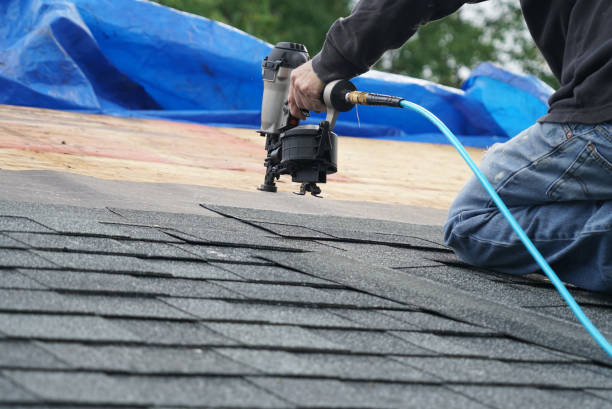 Quick and Trustworthy Emergency Roof Repair Services in Le Claire, IA
